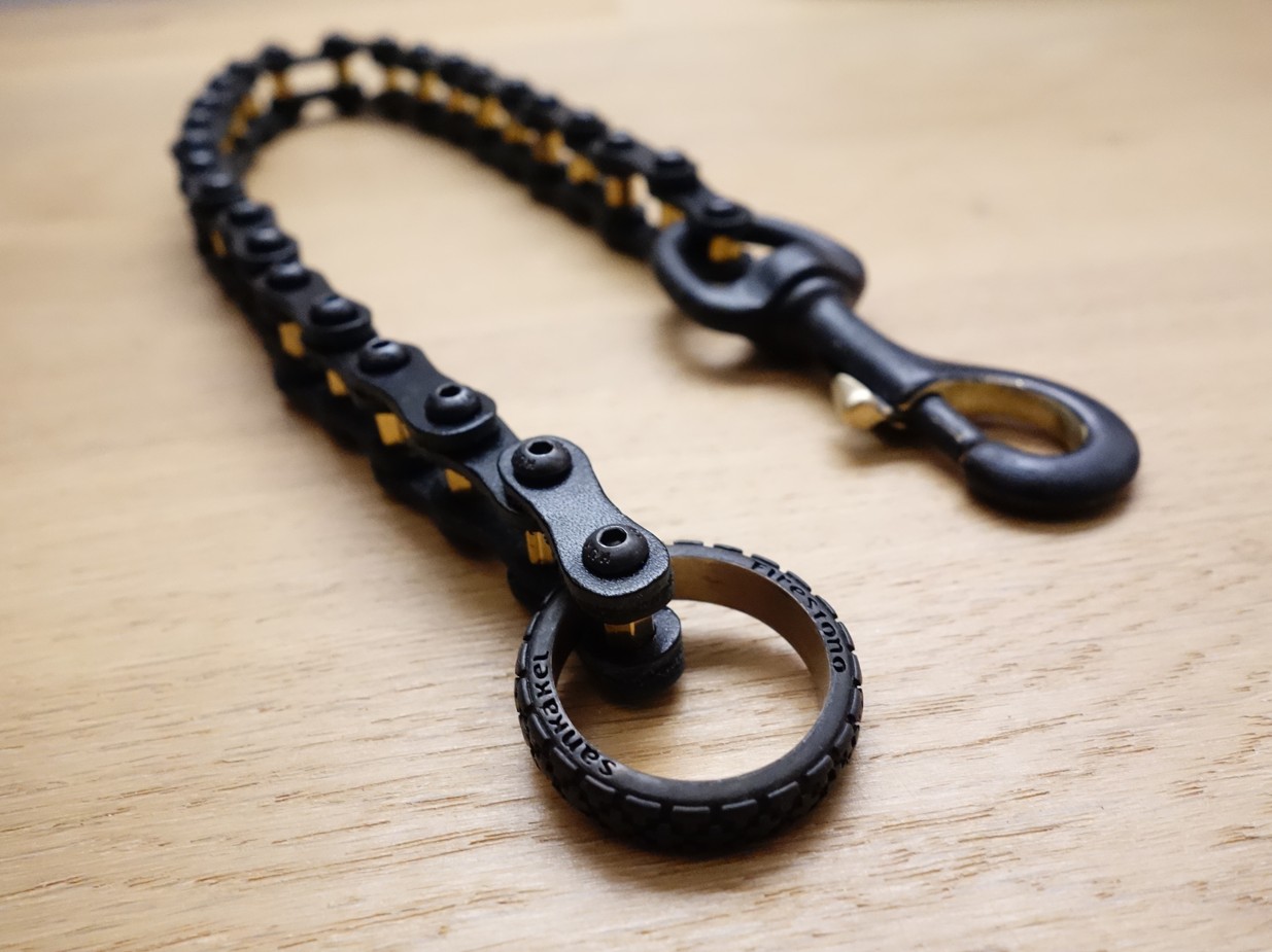 Sur-mesure : masque, cache-cou et accessoires